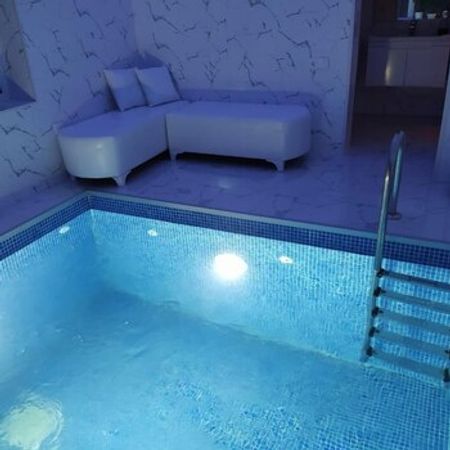 Bağ evi kirayə verilir, Mərdəkan qəs.