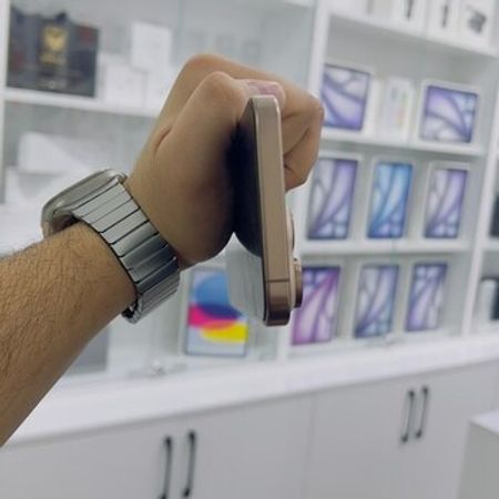 Apple iPhone 16 Pro Max Desert Titanium 256GB/8GB