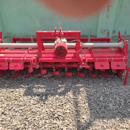 Matris marka Victoria model 240sm əyribıçaqlı frez