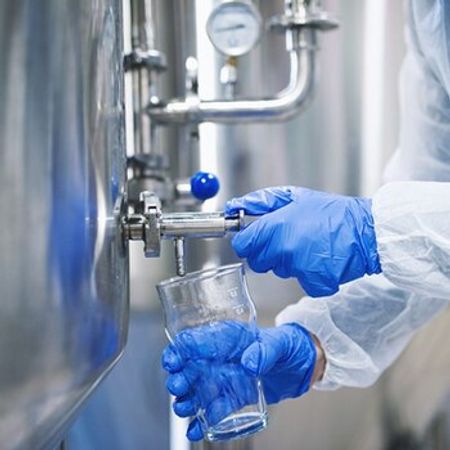 Laboratoriya və klinikalar üçün su filteri