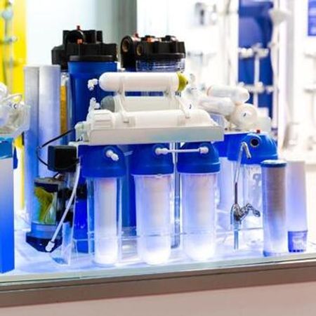Laboratoriya və klinikalar üçün su filteri