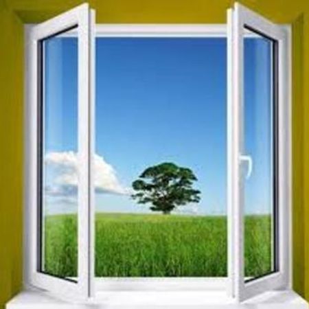 Plastik qapı-pəncərələr