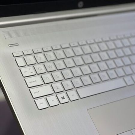 HP laptop 17