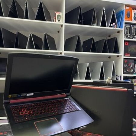 Noutbuk Acer Predator