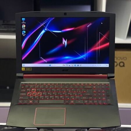 Noutbuk Acer Predator