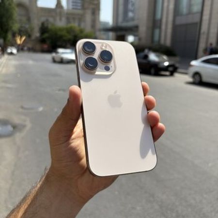 Apple iPhone 16 Pro Desert Titanium 256GB/8GB