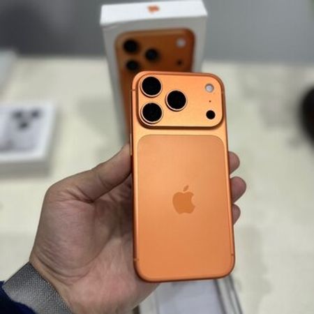Apple iPhone 17 Pro Cosmic Orange 256GB/12GB