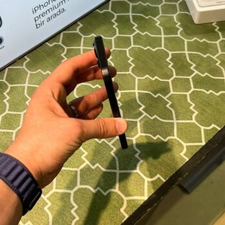 Apple iPhone 16 Black 128GB/8GB