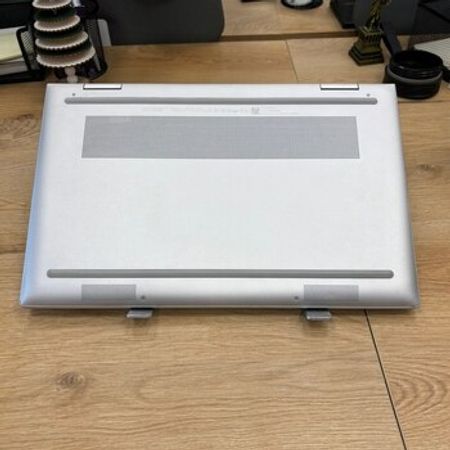 Hp Envy x360 (i7-1250P 16/512)
