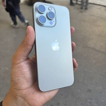 Apple iPhone 15 Pro Max Natural Titanium 256GB/8GB