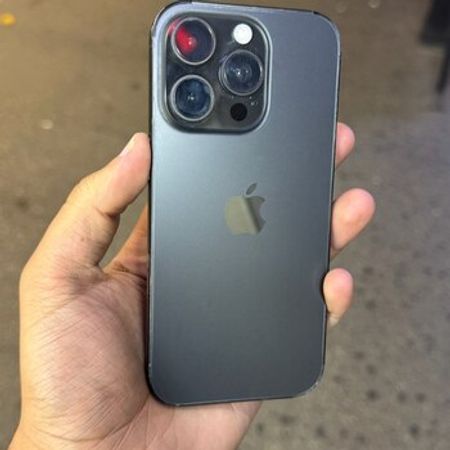 Apple iPhone 16 Pro Black Titanium 256GB/8GB