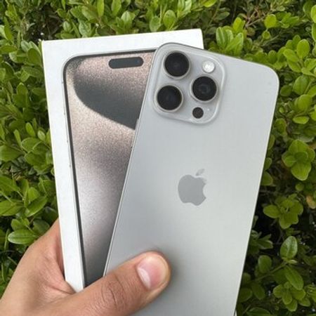 Apple iPhone 15 Pro Max Natural Titanium 256GB/8GB
