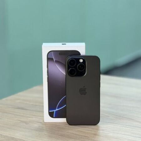 Apple iPhone 16 Pro Black Titanium 128GB/8GB