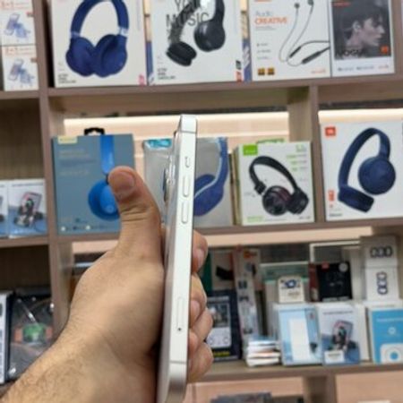 Apple iPhone 13 Starlight 128GB/4GB