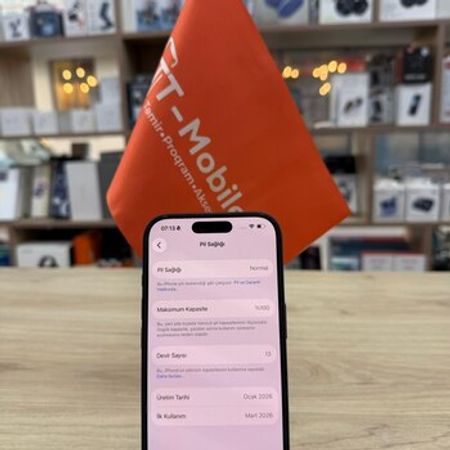 Apple iPhone 17 Pro Deep Blue 256GB/12GB