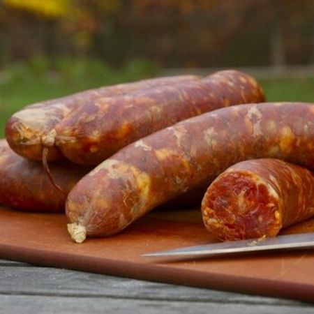 Kolbasa sosiska dolduran