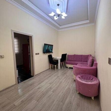 2-otaqlı yeni tikili kirayə verilir, Sahil m., 58 m²