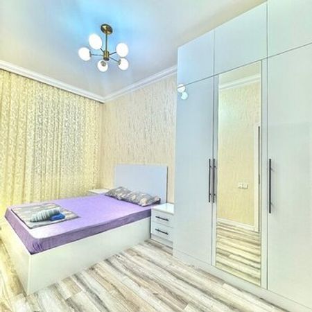 2-otaqlı yeni tikili kirayə verilir, Sahil m., 80 m²