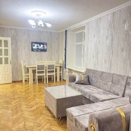 1-otaqlı yeni tikili kirayə verilir, Sahil m., 50 m²