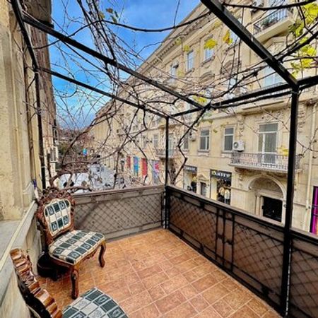 2-otaqlı yeni tikili kirayə verilir, Nizami küç., 70 m²