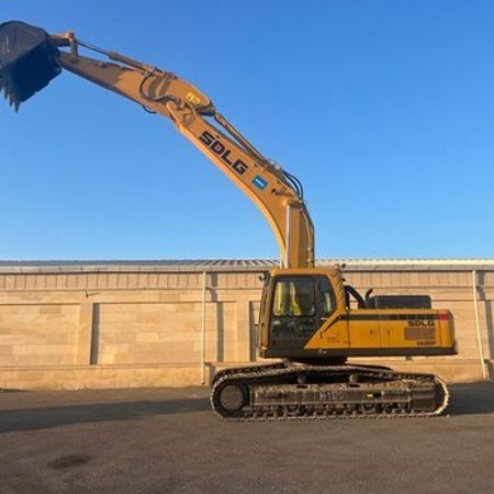 Ekskavator SDLG, 2025 il – Avtobuslar və xüsusi texnika – ucuztap.az