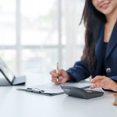 Mühasib köməkçisi tələb olunur