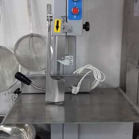 Sümük doğrayan aparat