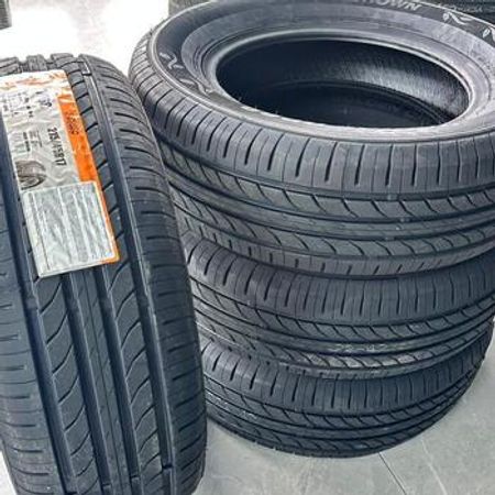 Golden şinləri 215/45 R17