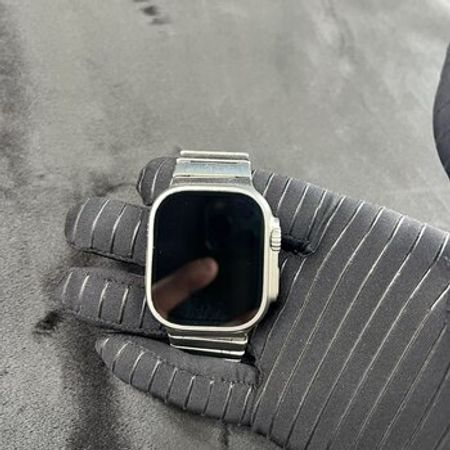 Apple Watch Ultra 2 Titanium