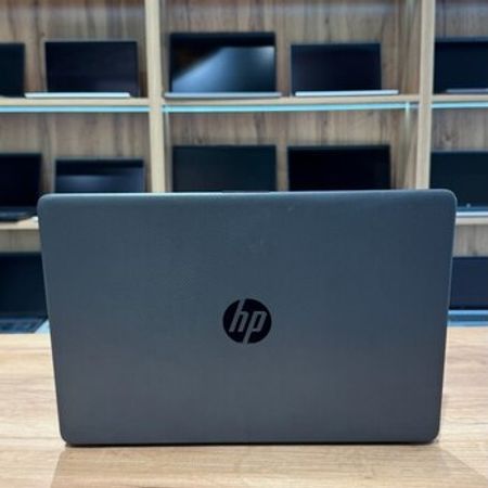 HP 250 G8