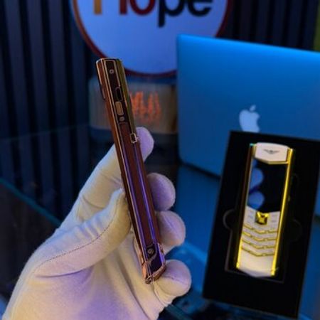 Vertu Signature S Design Stainless Steel 4GB