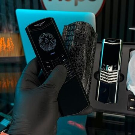 Vertu Sirocco
