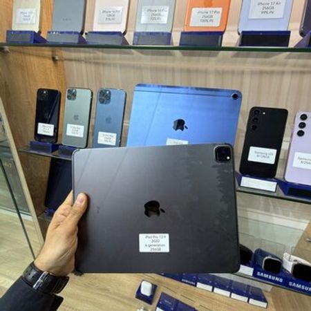 Apple iPad Pro 12.9" (4th Gen, 2020)