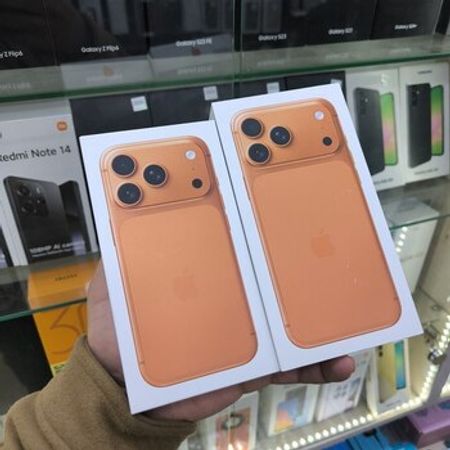 Apple iPhone 17 Pro Cosmic Orange 256GB/12GB