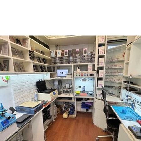 Çat ekranların təmiri