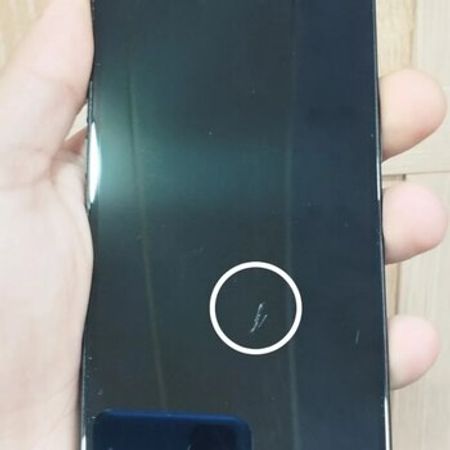 Apple iPhone 15 ekranı