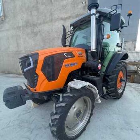 Traktor "Ensign YX804-C", 2024 il