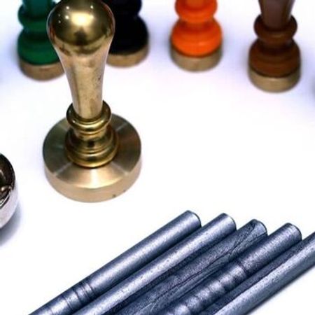 Möhür üçün surquç şamları