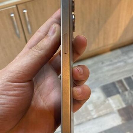 Apple iPhone 15 Pro Natural Titanium 128GB/8GB