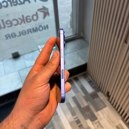 Apple iPhone 16 Teal 128GB/8GB