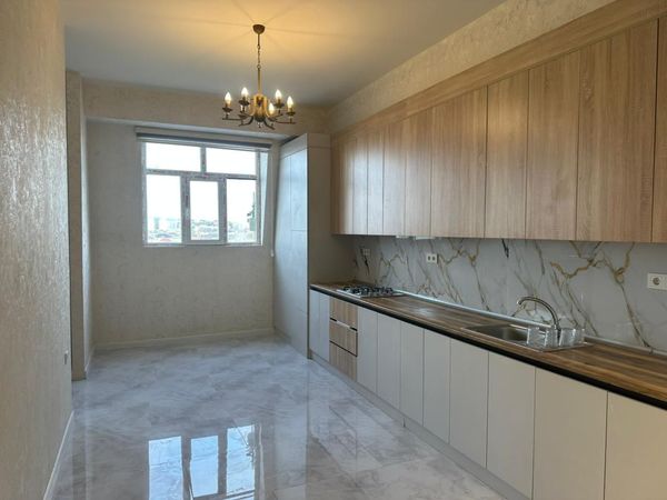 4 Otaqlı Mənzil, 140 M², Abşeron R-nu, Xırdalan Şəhəri, Ənnağı Bünyatov Küç