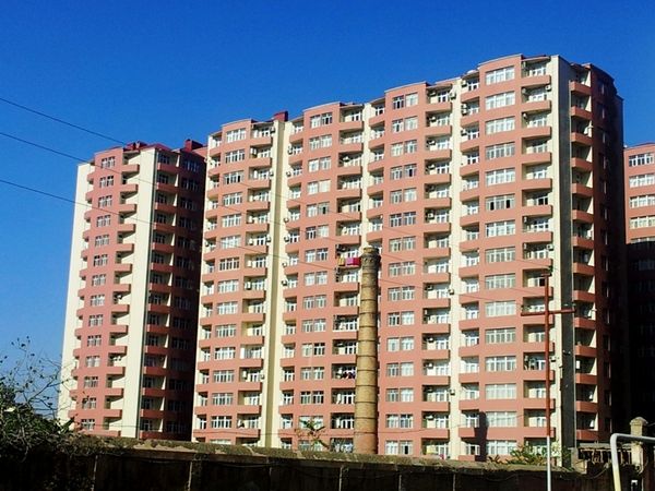 3 Otaqlı Mənzil Kirayə Verilir, 100 M², Xocalı Prospekti - 23, Bakı