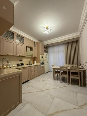 3 otaqlı mənzil, 137 m², Ceyhun Səlimov küç., Bakı