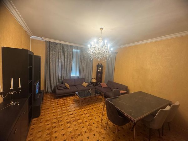 4 otaqlı mənzil, 120 m², Yasamal rayonu, Lider TV-nin yanında, Bakı