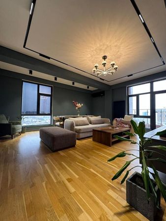 3 otaqlı mənzil, 132 m², Mayakovski küç., Bakı