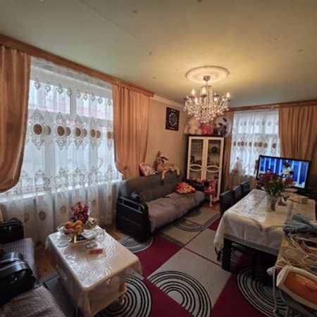 2-Otaqlı Mənzil, Xırdalan ş., 70 m² – Azərbaycan – ucuztap.az