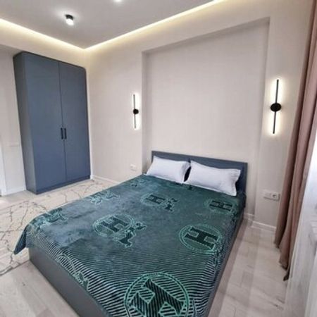2-Otaqlı Yeni Tikili Kirayə Verilir, İnşaatçılar m., 82 m² – Azərbaycan – ucuztap.az