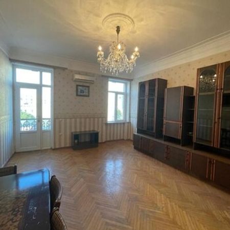 3-Otaqlı Mənzil, Şıxəli Qurbanov küç., 70 m² – Köhnə tikili – ucuztap.az