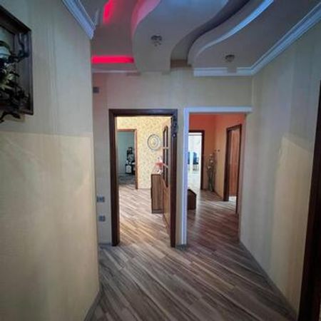 5-Otaqlı Mənzil, m. Xiyabani küç. 26, 120 m² – Azərbaycan – ucuztap.az