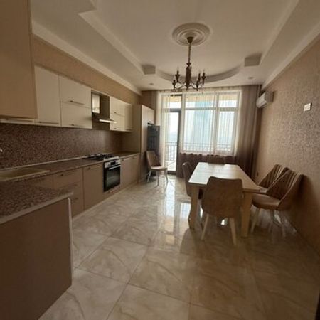 3-Otaqlı Yeni Tikili Kirayə Verilir, Heydər Əliyev pr., 172 m² – Azərbaycan – ucuztap.az